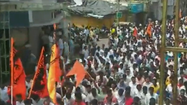 Maharashtra: Marathas hold protest over demand for reservation 