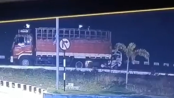 CCTV clippings shows how Omni van hits lorry 