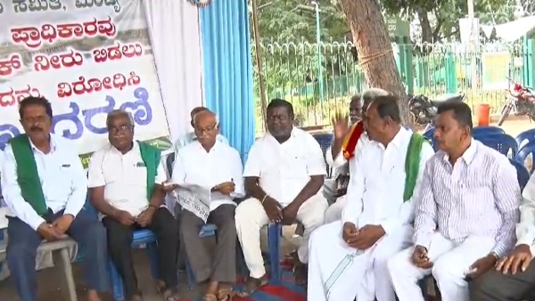 Cauvery Water Dispute: Kannada Farmers warns Film Industry