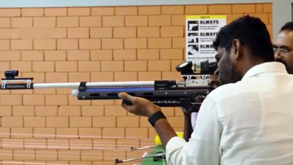 Annamalai went to the gun shooting academy there and attracted attention by shooting the target correctly Annamalai went to the gun shooting academy there and attracted attention by shooting the target correctly