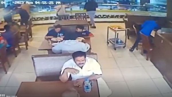 Bengalore: Attacked with Sword 70 times; MK Azhagari aide Madurai VK Gurusamy dies