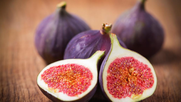 Do you know Health Benefits of Fig Fruits and Do you know Figs Fruits is the Super Food for Anemia patients
