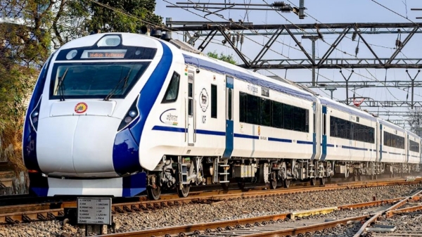 Central government employees can travel in Vande Bharat 