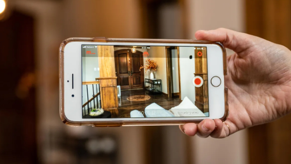  How to Turn Your Old Smartphones Into CCTV Camera