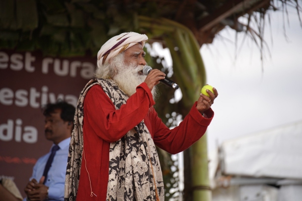 Isha Gramotsavam Sports competitions are the trick to develop the arts learn from Sadhguru