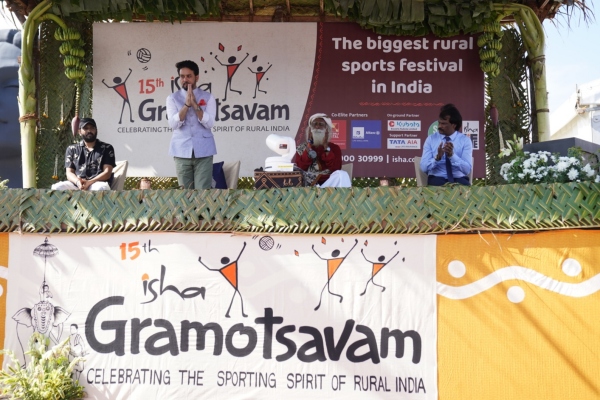 Isha Gramotsavam Sports competitions are the trick to develop the arts learn from Sadhguru