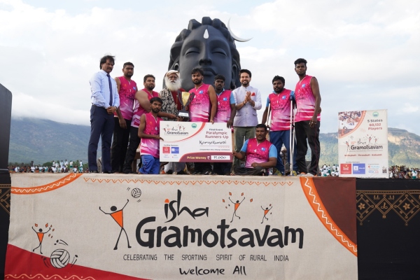 Isha Gramotsavam Sports competitions are the trick to develop the arts learn from Sadhguru