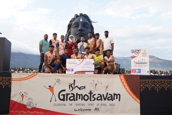 Isha Gramotsavam Sports competitions are the trick to develop the arts learn from Sadhguru