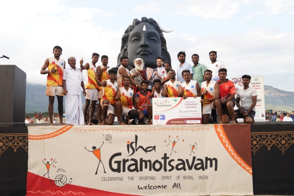 Isha Gramotsavam Sports competitions are the trick to develop the arts learn from Sadhguru