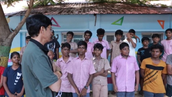 Cricketer Ashwin trains Chennai government school students