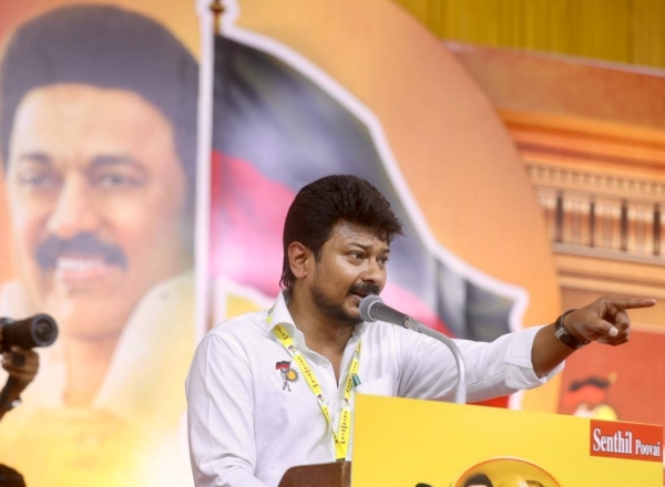 I.N.D.I.A bloc parties divided over DMK Udhayanidhi Stalins Sanatana Dharma Remark