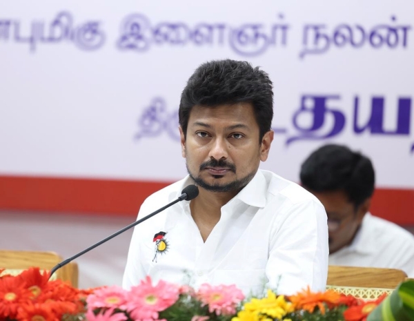 4 States Chief Ministers Oppose to Udhayanidhi Stalins Sanatana Dharma Remark