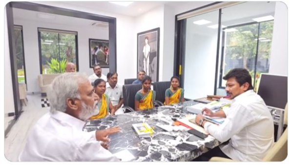 Udhayanidhi gave gifts to three women priests