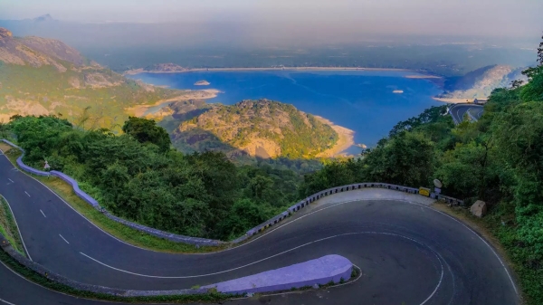 Quarterly Holiday: Are you going to Valparai? Dont miss the amazing wonder there 