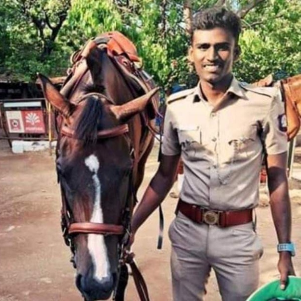 2022 batch police trainers helped Armed forces constable family who committed suicide 