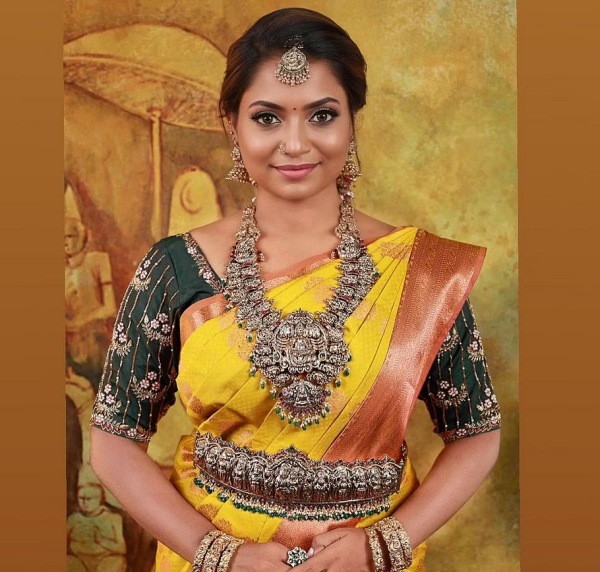  Ilayarajas daughter-in-law acting in Pandian Store 2 a character like this?