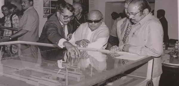 Kalaignar Photo Exhibition on going in chennai