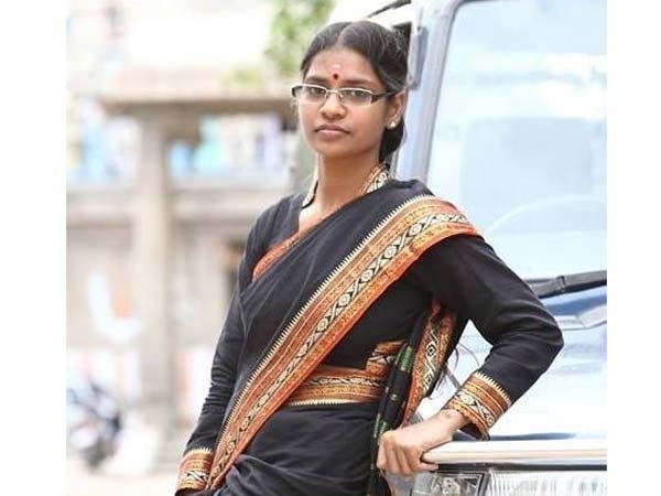 Last warning, Many things will come out: Veeralakshmi warning to Vijayalakshmi