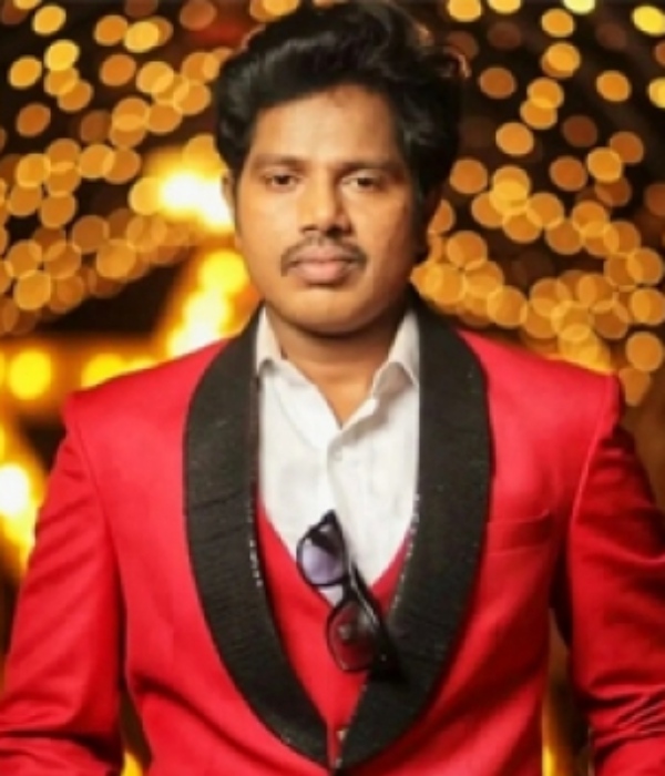 Vijay TV Amudavanan information about Director Bala 