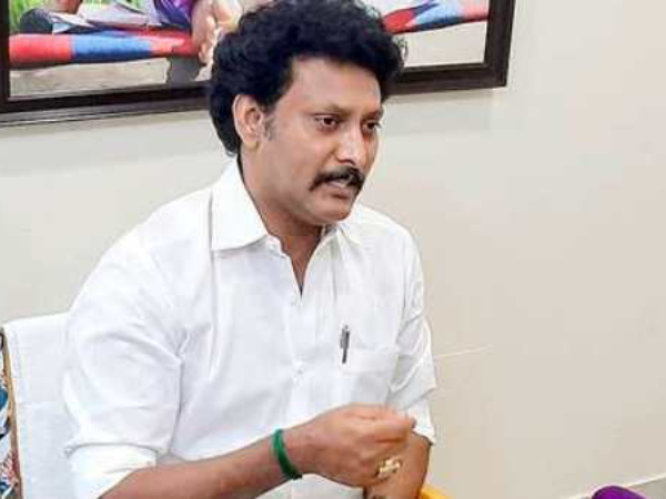 Teachers continue protest as they are not satisfied with the announcements of TN government 