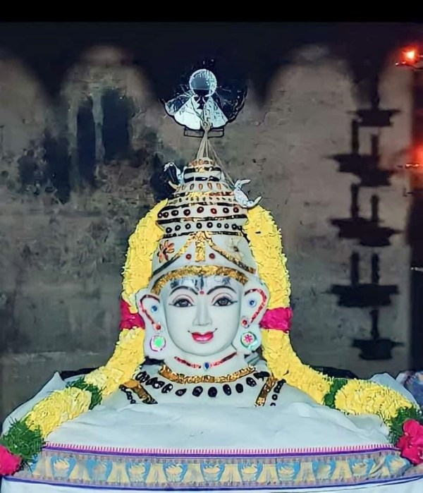 Aippasi pournami annabishekam: Thanjavur Brihadeeswarar Temple and Gangaikonda cholapuram 