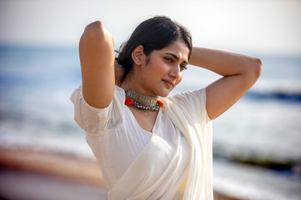 Losliya Interview About kavin love Break Up 