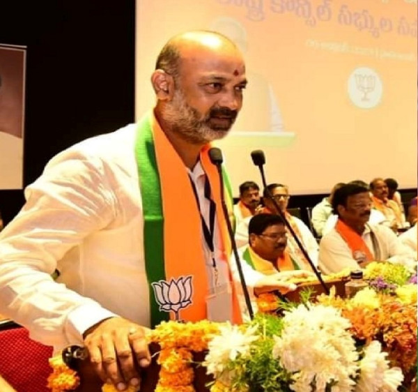  Majilis and Congress always on side of PFI, Hamas terrorists says BJP leader Bandi Sanjay Kumar