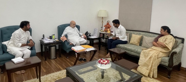 Chandrababu naidu son nara lokesh met amit shah
