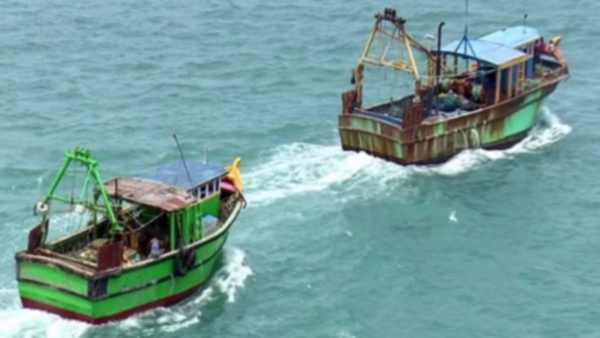 maldivian-navy-arrest-12-tamil-fishermen-for-allegedly-catching-fish-in-their-border
