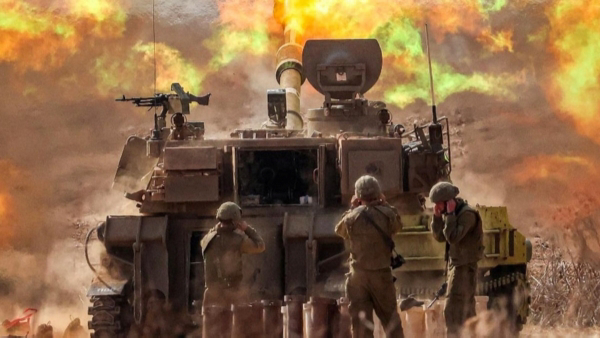 Unidentified war planes strike Iranian military convoy near the Iraq and Syria border