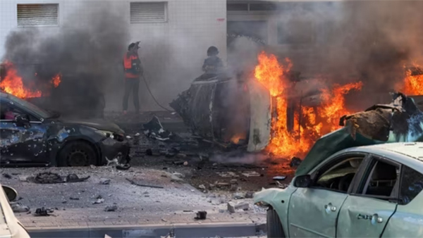 israeli-forces-continue-clash-with-hamas-militants-over-1-000-people-in-israel-and-gaza