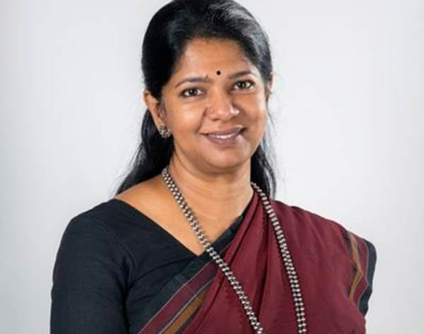  Kanimozhi supports A2B owner for praising Periyar who is targetted by Hindutva