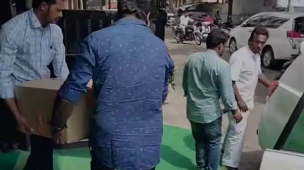 Income Tax raid was over at DMK MP jagathratchagans premises: IT officials keeps a big box