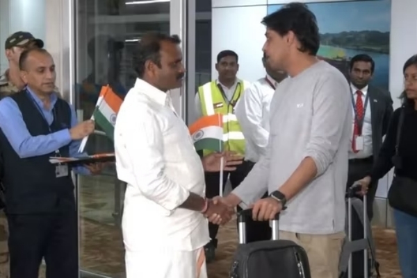 Israel-Hamas war: 5th flight under Operation Ajay carrying 286 passengers arrives in Delhi 