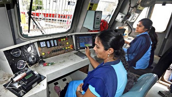 why did Southern Railway withdraws plan to have single crew for high-speed trains?
