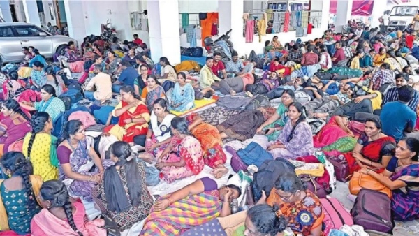 TN government negotiation talk with teachers who protesting 