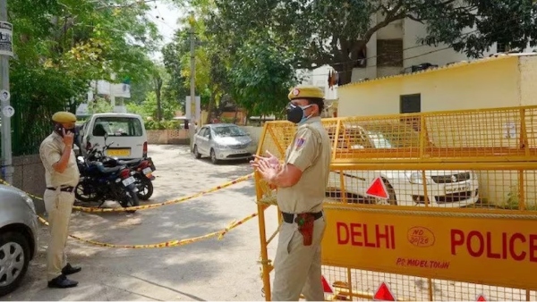 Delhi Police searched the homes of several journalists associated with the a news portal Delhi Police searched the homes of several journalists associated with the a news portal