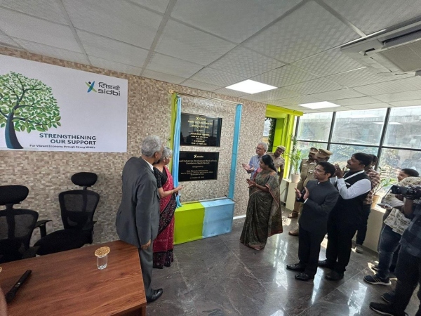 Controversy erupts over Tamil Thaai Vazhthu not in Nirmala Sitharaman Function