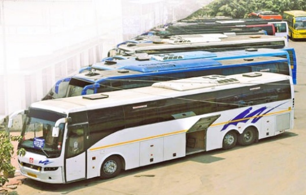 2,092 Omni buses fined Rs.37 lakh! 119 buses confiscated! Transport department in action! 