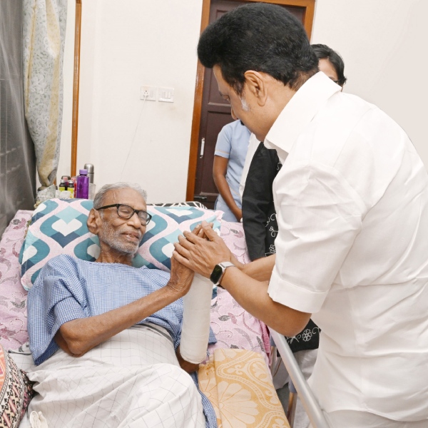 CM M.K. Stalin visited Tamil Desiya Iyakkam founder Pazha Nedumaran at his residence in Madurai CM M.K. Stalin visited Tamil Desiya Iyakkam founder Pazha Nedumaran at his residence in Madurai