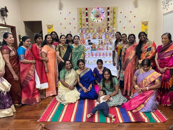 Navratri Golu in California USA Chanting of Vishnu Sahasranamam Mahishasura Mardini slokas