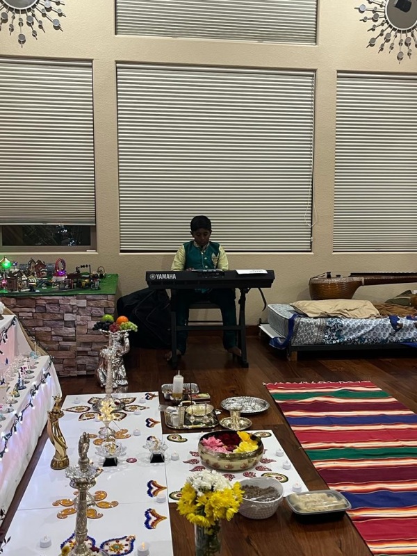 Navratri Golu in California USA Chanting of Vishnu Sahasranamam Mahishasura Mardini slokas