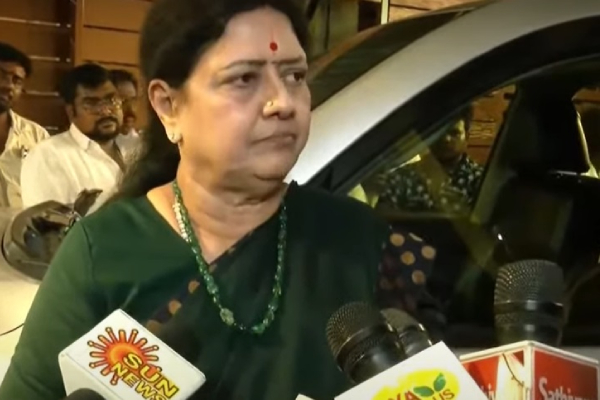 Leo Row: Sasikala supports to Actor Vijay?