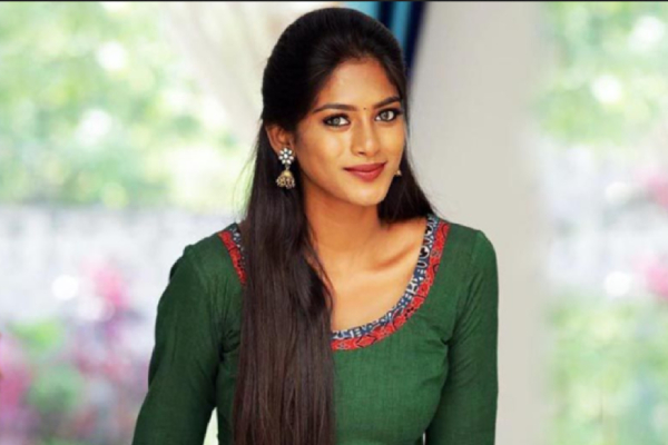 Actress Vinusha devi is crying to leave bigg boss tamil season 7