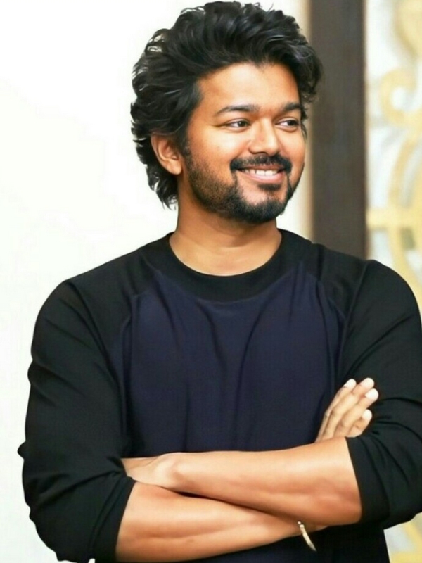 Actress Sheela has said in an interview that she is unable to see Vijay now