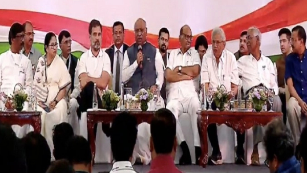  Lok Sabha Poll Times Now survey says BJP NDA alliance will thrash INDIA bloc 