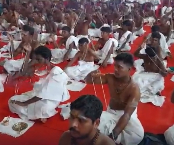 Nandhanar Guru Pooja: Governor RN Ravi participated in the function of wearing Poonul to 100 Dalits 