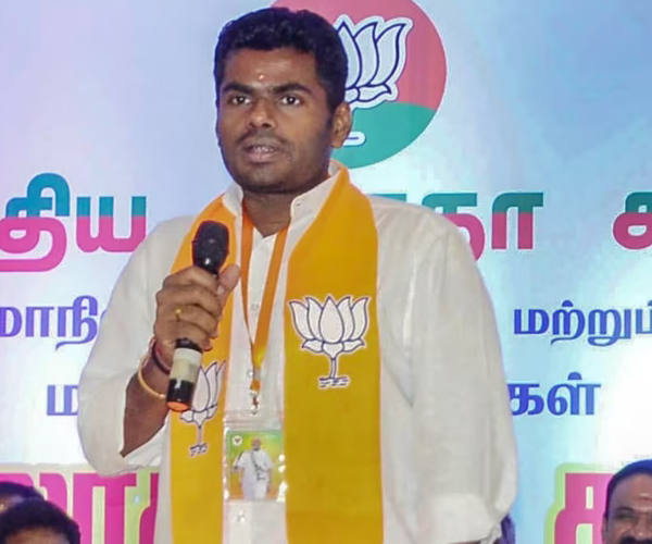 BJP cadres special worship in coimbatore temple for Annamalai good health 