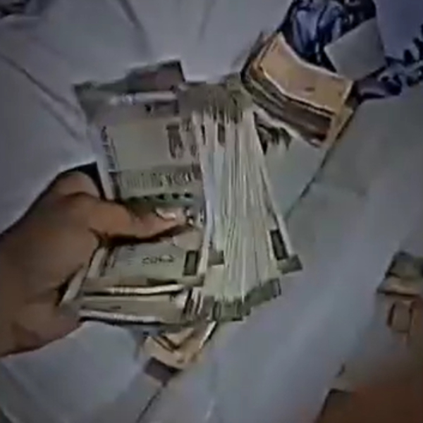 Thief caught by police after posting Instagram reel with flaunting stolen money at kanpur in Uttar Pradesh 