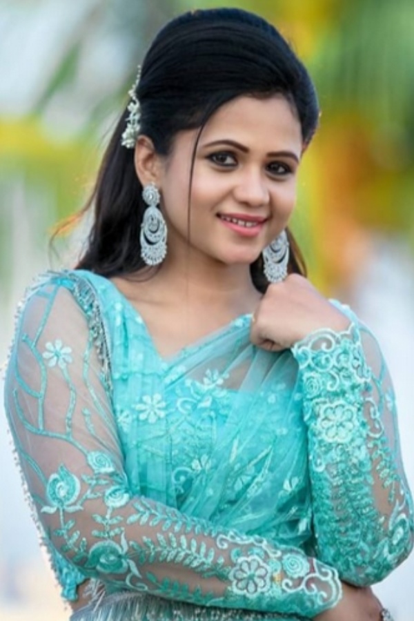 VJ Manimegalai explanation of how he was hit on the leg